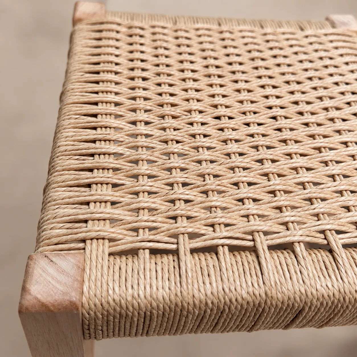 Hand-woven Danish paper cord seat, up close